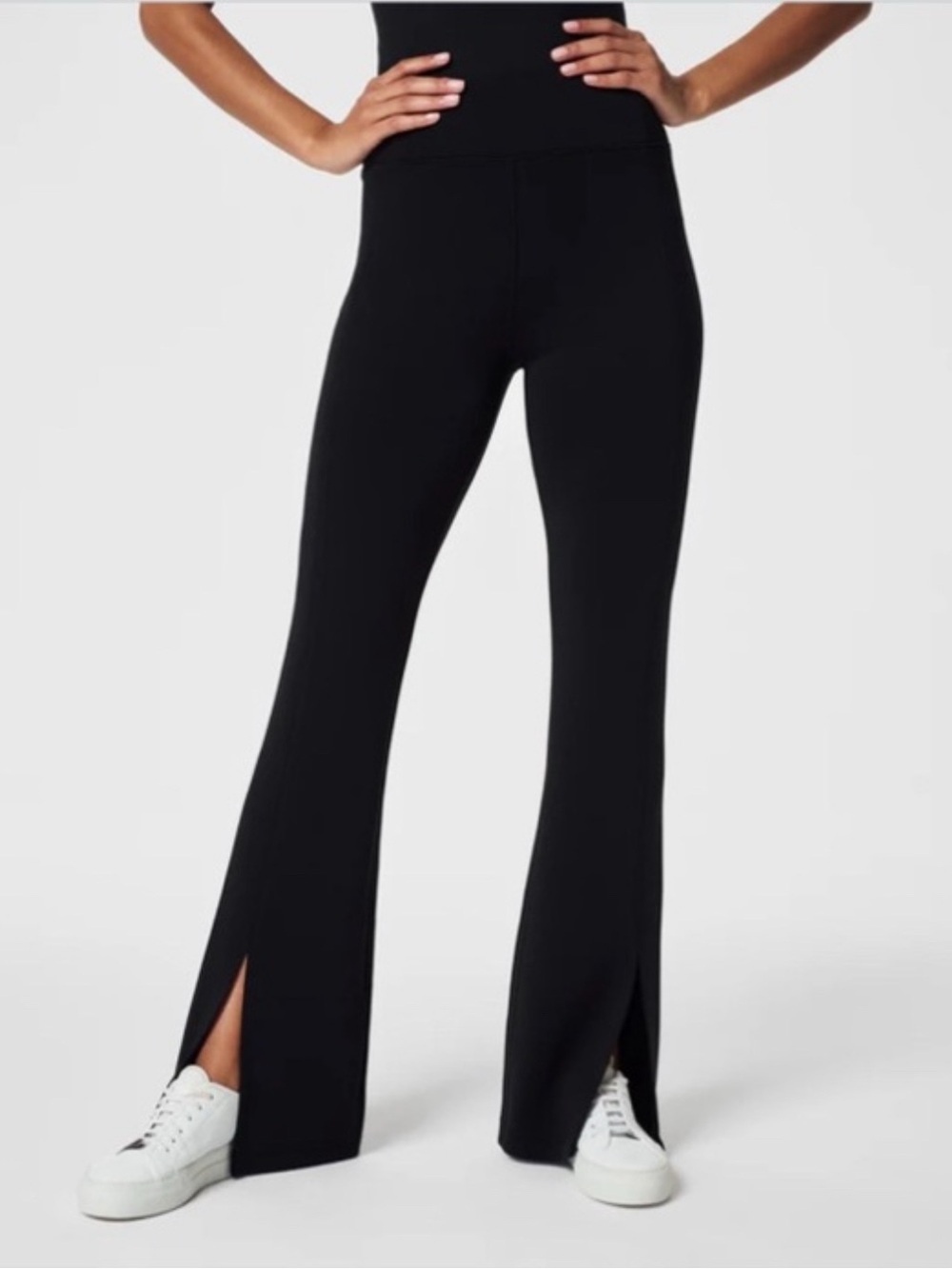 SPANX Air Essentials Slim Flare Front Slit Pants Size Medium NWT Black